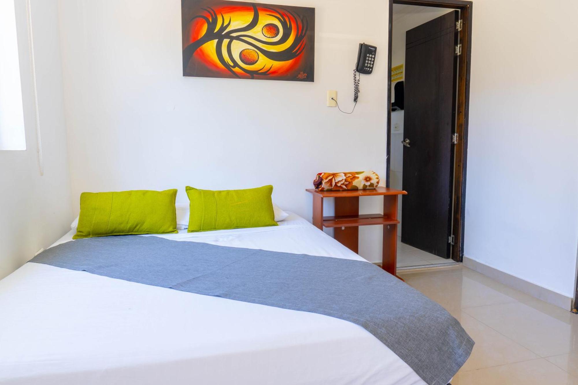 Hotel Park 6 ميديلين المظهر الخارجي الصورة