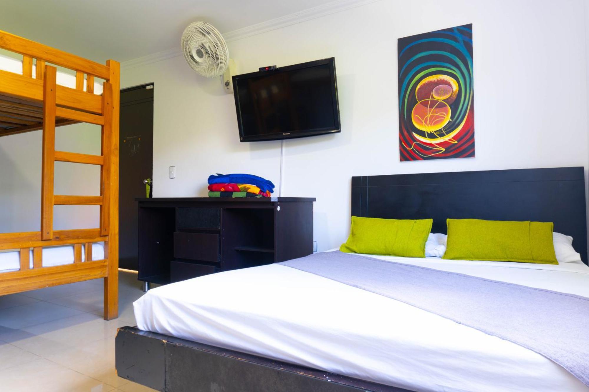 Hotel Park 6 ميديلين المظهر الخارجي الصورة